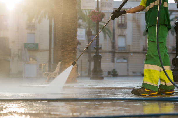 Best Sidewalk and Walkway Cleaning  in Grants Pass, OR